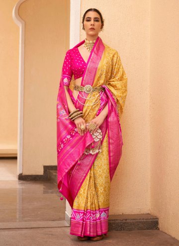 Yellow Trendy Saree in Silk with Patola Print