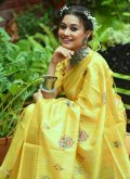 Yellow Tussar Silk Woven Contemporary Saree - 2