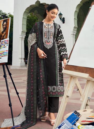 Black color Cotton Lawn Designer Salwar Kameez wit
