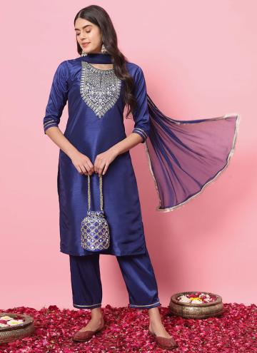 Blue color Silk Blend Salwar Suit with Embroidered