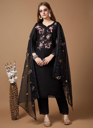 Glorious Black Silk Embroidered Trendy Salwar Kame