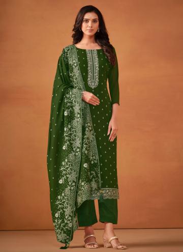 Green color Georgette Trendy Salwar Kameez with Em