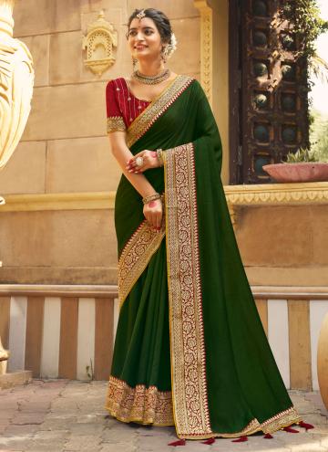 Green Contemporary Saree in Vichitra Silk with Emb