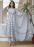 Grey Trendy Salwar Kameez in Cotton  with Floral Print - 3