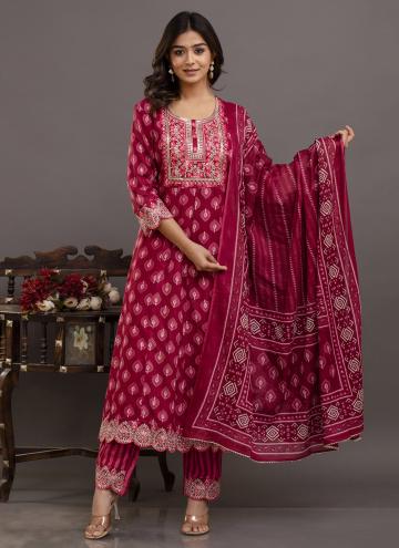 Magenta Cotton  Embroidered Salwar Suit for Festiv