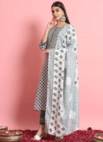 Multi Colour color Printed Cotton  Salwar Suit