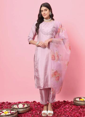 Pink color Embroidered Silk Blend Designer Salwar Kameez